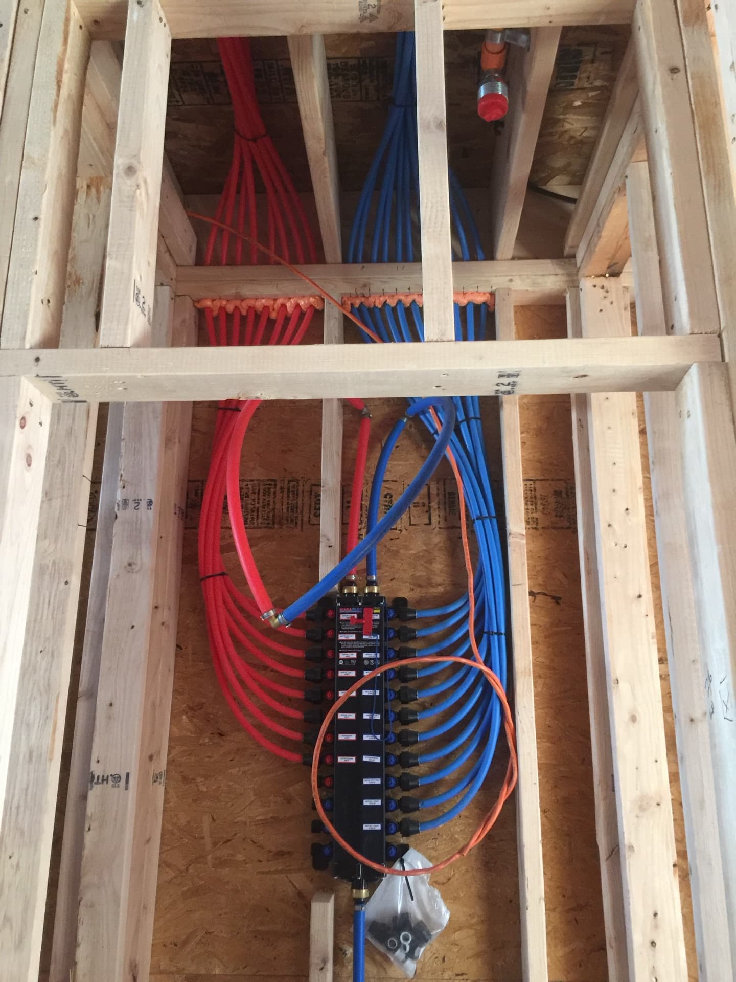 PEX manifold installation